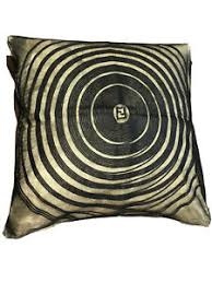 Daring creativity and artisanal excellence since 1925. Fendi Cuscini Acquisti Online Su Ebay