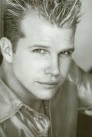 Single and Ready to Mingle (Short 2012)