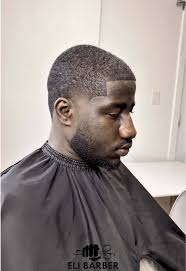 Taper Fade Simple: Coiffure Transformante à Trois Rivières