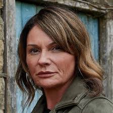 Tracy Rounds's Instagram, Twitter & Facebook