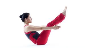 Postura Completa Del Barco Paripurna Navasana Categoria Sentado Y Con Torsion Esencial Posiciones De Yoga Posturas Yoga