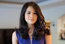 Aktris dan penyanyi ini memiliki. Biodata Maudy Ayunda Biografi Profil Lengkap Fakta Agama Pacar Dan Foto Seleb Squad