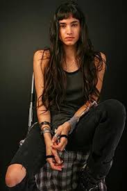 Early life and dancing career. 005 Sofia Boutella 35 6 X 53 3 Cm Seide Poster Aka Decor Wand Tapete By Neuhorris Amazon De Baumarkt