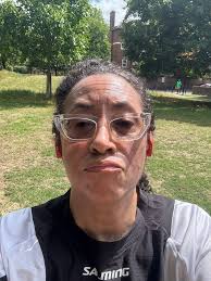 Phew! How it started and, one month later, how it's going! Still a lot of  work to do, but I should be 'just about' ready by the 30th! I'm raising  money for