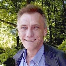 Victoria Powell (taffytorr@)