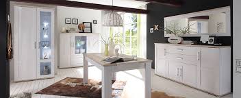 Landhausmöbel in weiß kaufen sie günstig auf wohnen.de ⭐ kostenloser versand & retoure ✅ große auswahl ⭐ kauf auf rechnung und raten. Landhausstil Landhausmobel In Romantisch Moderner Optik