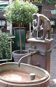 Brunnen is situated on the shores of lake lucerne with views of the urnersee to the east, and across to the bürgenstock and gotthard massif. Licht Luft Wasser Und Erde Sparkassen Kurier Die Online Zeitung Der Sparkasse Am Niederrhein