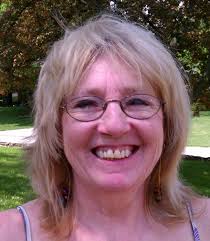 Who is the best hair cutter in Muncie for damaged hair?