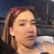 madison hull⭐️ (@madisonmhull)