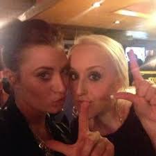 kelly inglis (@inglisdreva)