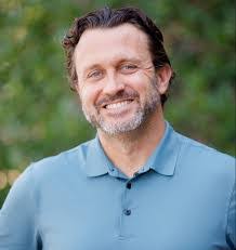 Ian Wheeldon's Instagram, Twitter & Facebook