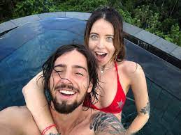 Maybe you would like to learn more about one of these? Muzh Nadi Dorofeevoj Vladimir Dantes Svadba Pary I Lichnaya Zhizn Pevicy