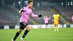 Vorbereitet von thomas goiginger mit einem langen ball. Lask Argert Tottenham Karamoko Und Eggestein Treffen Beim 3 3 Kicker