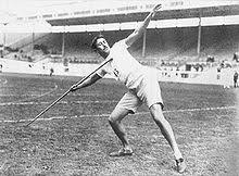 August) wegen einer rückenverletzung abgesagt. Speerwurf Wikipedia