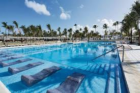 The clubhotel riu bambu is located in punta cana, dominican republic and was refurbished in 2017. Hotel Riu Bambu All Inclusive Familienhotel Punta Cana
