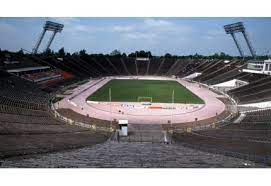 Approximately 10% of the total electricity consumed by rb leipzig is generated by the photovoltaic system (71.5 kwp and 65 kwp) of the youth stadium and the main building of the red bull arena Rb Leipzig Stadium Red Bull Arena Transfermarkt