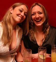 Asa se calculeaza anii in fizionomie pentru interpretarea evenimentelor femei. Limbajul Trupului La Femei Difera De Cel Al Barbatilor Iii Tot Ce Trebuie Sa Stii