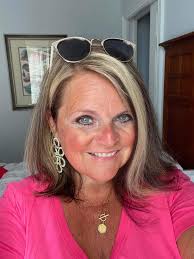 👗 Style Matters with Jeanne Beker is BACK THIS THURSDAY AT 7PM with Wendy  Crystal TSC! 👗 Watch live