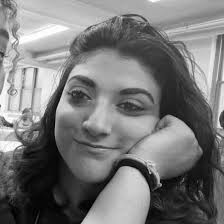 Missing Person Alert: Name: Zoila Reyna Aviles (also goes by “Cha Cha”)  Last Seen: March 18, 2025, in Mesa, Arizona Age: 21