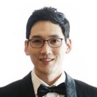 Ariel Hwang's Instagram, Twitter & Facebook