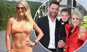 I had a very happy childhood full of the wonderful simple things that children love to do,. Carrie Underwood Admits She Had Pregnancy Insomnia With Second Child Daily Mail Online