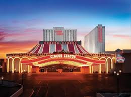 This is the best circus circus hotel and resort in las vegas if you are travelling with kids. Circus Circus Hotel Casino Theme Park Las Vegas Empfehlungen Fotos Angebote Ebookers De