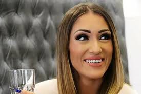 DIGLA BALKAN NA NOGE Hana Hadžiavdagić obilježava dan kad je IZGUBILA  NEVINOST