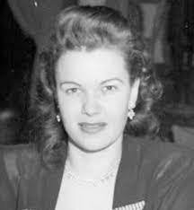 Beverly Naylor's Instagram, Twitter & Facebook