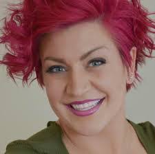 Andrea Eastman's Instagram, Twitter & Facebook