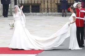 Before williams walked down the aisle, her bridesmaids all wore custom galia lahav dresses. Serena Williams Reveals Unseen Wedding Dress Photos 9style