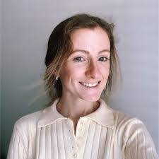 Amanda Burak's Instagram, Twitter & Facebook