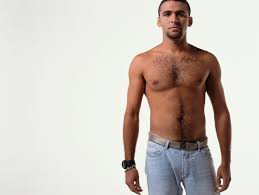 Gay Men and Body Hair - To Shave Or Not To Shave?