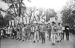 Si te inscribiste en julio o fuiste beneficiario automático, no necesitas inscribirte en agosto. Marcha Del 13 De Agosto De 1968 Wikipedia La Enciclopedia Libre