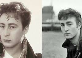 After all,they are parent and child. Especially when I was young.👍🤗  Julian and John.