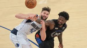 Your dallas mavericks are in la today to finish off their best of 7 series with the clippers. Nba Der Unverzichtbare Maxi Kleber Von Den Dallas Mavericks Sport Sz De