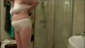 Chubby older housewife woman full naked caught in shower | AREA51.PORN
