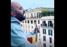 All you need to know about giuliano sangiorgi, complete with news, pictures, articles, and videos. Giuliano Sangiorgi Dei Negramaro Canta Dal Balcone Contro Il Coronavirus Video Di Giuliano Sangiorgi
