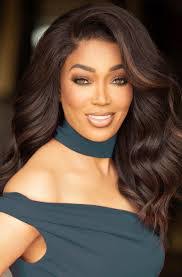 Elliot Tabron's Instagram, Twitter & Facebook