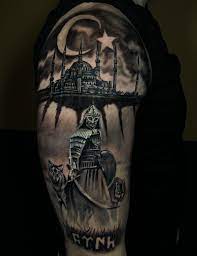 En yeni profil resmi 2021 indir ve whatsapp yada facebook, instagram gibi sosyal medya hesaplarda kapak resmi yapmak için en güzel fotoğrafları derledik. Turkish Warrior Tattoo Hand Tattoos For Guys Warrior Tattoo Tattoos For Guys