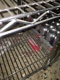 بالصور اسباب ايقاف مطاعم فطور فارس المرسال