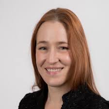 To randomize or not to randomize (cognitive tests in children)