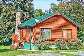 This gatlinburg cabin is located across the street from the little pigeon river. Skinny Dippin Cabin Pigeon Forge Updated 2021 Prices
