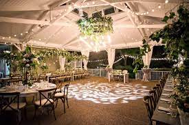 Southern Charm In Franklin Tennessee Cj S Off The Square Nashville Wedding Venues Wedding Event Venues Garden Wedding Venue