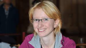 IM Eva Moser, 1982-2019