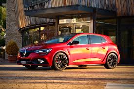 Audi s3 limousine vs renault megane rs. Renault Megane R S Und Wie Hart Bist Du