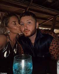 James arthur has not married yet as far as known in the public domain. James Arthur Splits From His Long Term Girlfriend Jessica Grist After Growing Apart Daily Mail Online