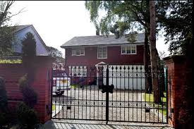 Steven gerrard biography net worth houses cars family|celebrity magazines ▻subscribe our. Gerrard Keeps Mum Star S 700k House Is Parting Gift As He Heads To Us Daily Star
