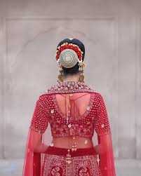 Read more from daily makeover: 20 Unique And Trending Bridal Hair Accessories For The Indian Bride