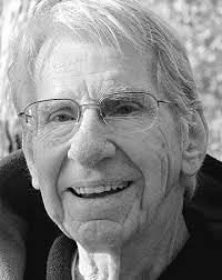 Arthur Montagne's Instagram, Twitter & Facebook