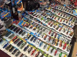 1 toy @ amcorp mall ei tegutse valdkondades vabaaja kaupade poed, ostlemine, mänguasjade ja mängude jaemüük. Amcorp Mall Boys Love Their Toy Cars But Big Boys Love Facebook